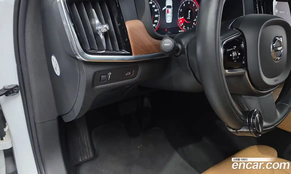 Volvo S90 2018 2.0 автомат (гидро), фото 33