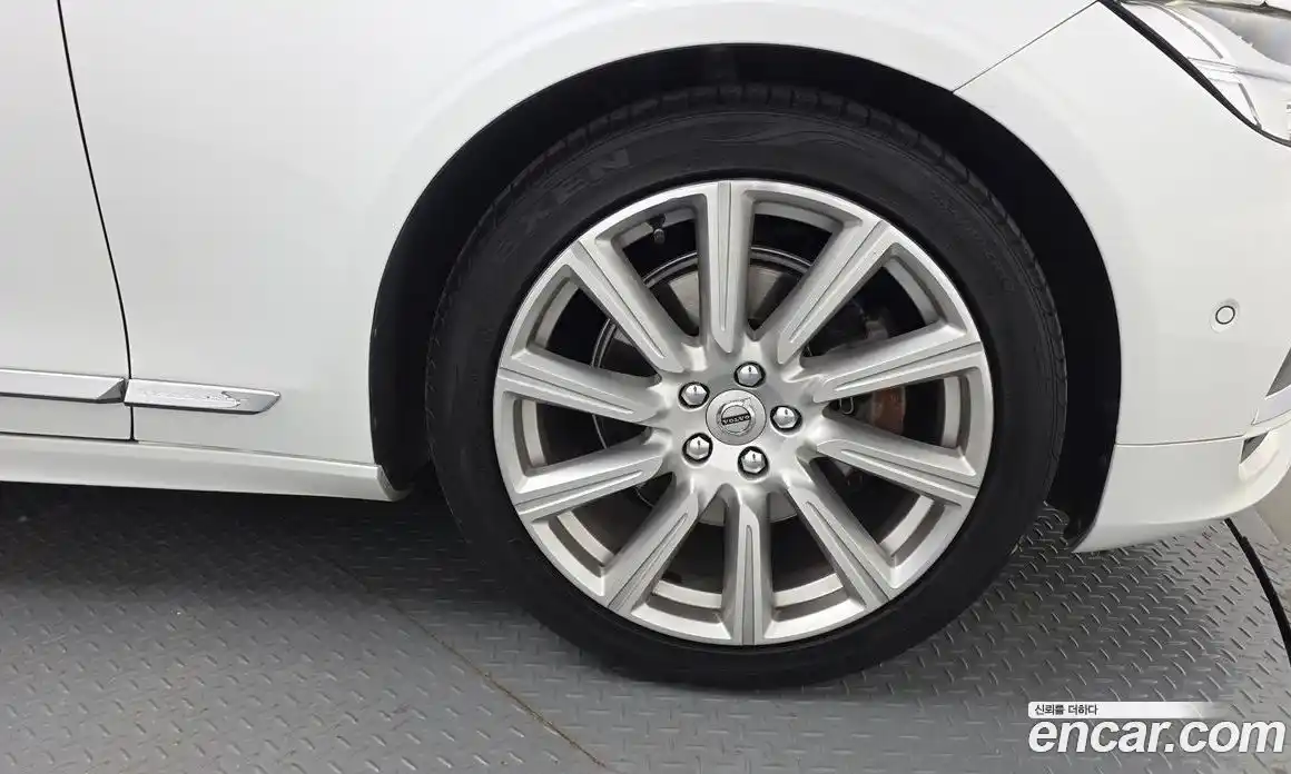 Volvo S90 2018 2.0 автомат (гидро), фото 7