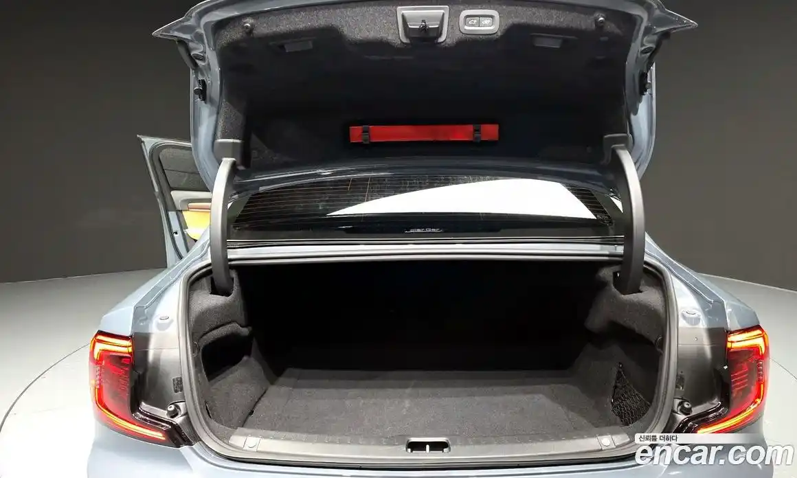 Volvo S90 2021 2.0 автомат (гидро), фото 26