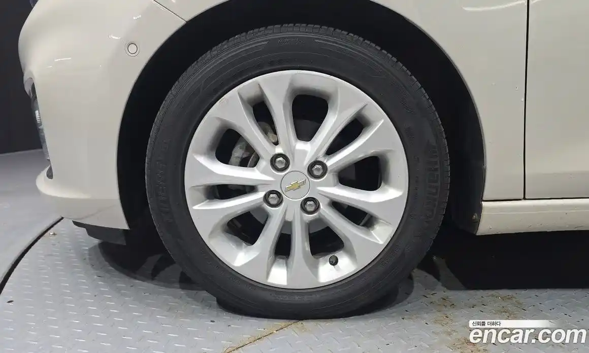 Chevrolet Spark 2019 1.0 автомат (гидро), фото 5
