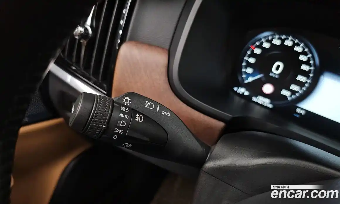 Volvo S90 2019 2.0 автомат (гидро), фото 30