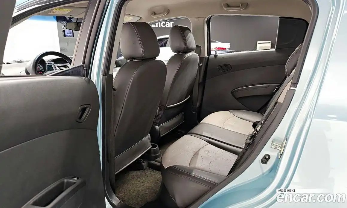 Chevrolet Matiz 2010 1.0 автомат (гидро), фото 11