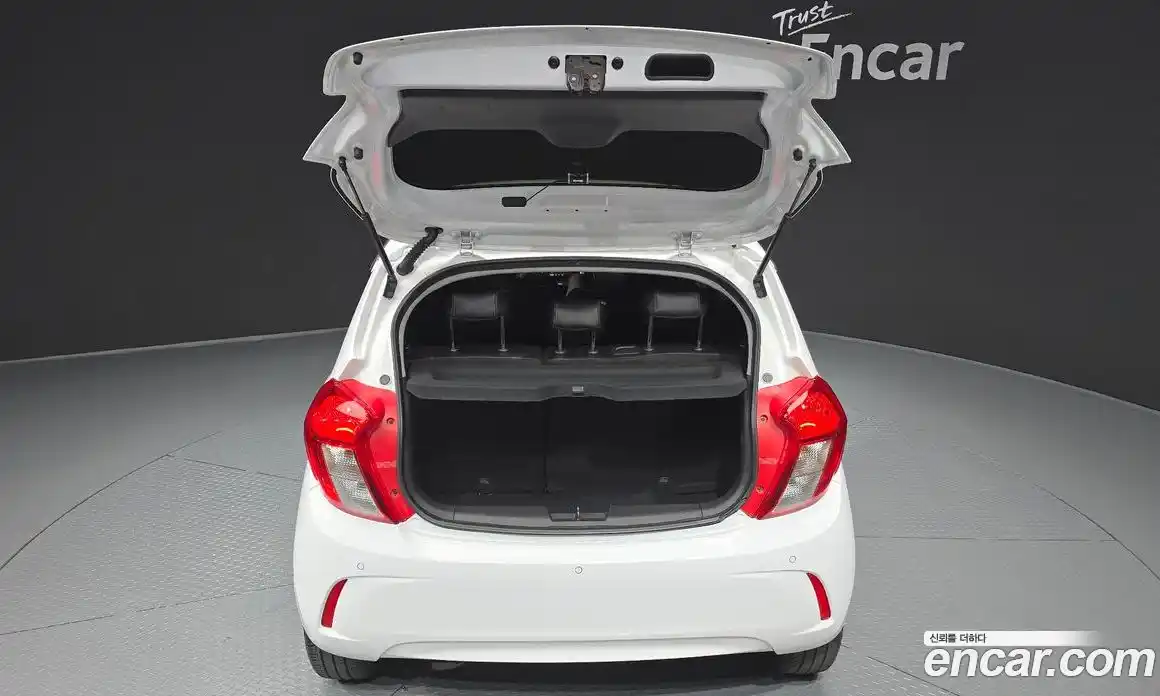 Chevrolet Spark 2016 1.0 автомат (гидро), фото 20