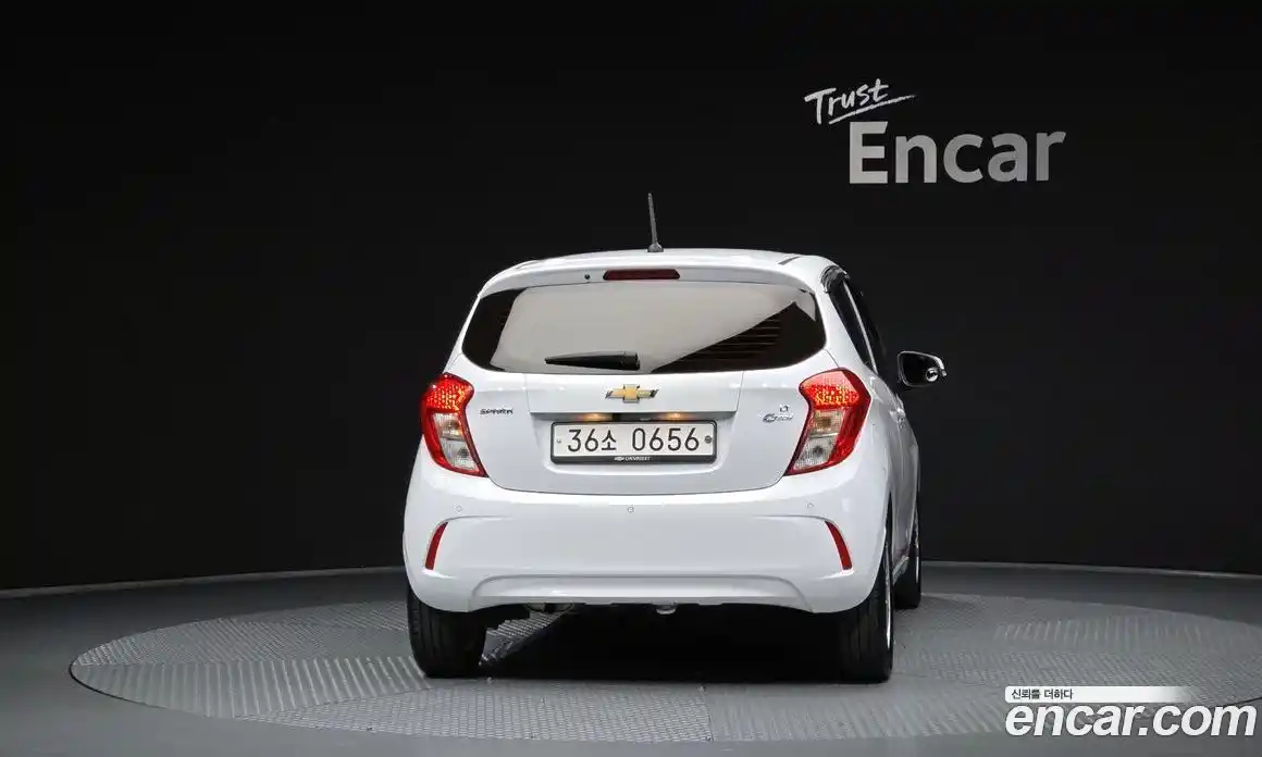 Chevrolet Spark 2016 1.0 автомат (гидро), фото 4