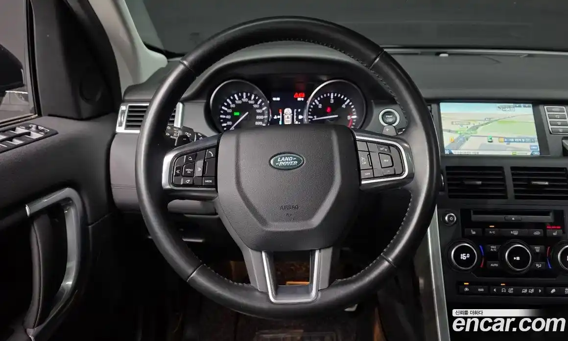 Land Rover Discovery Sport 2016 2.0 автомат (гидро), фото 14