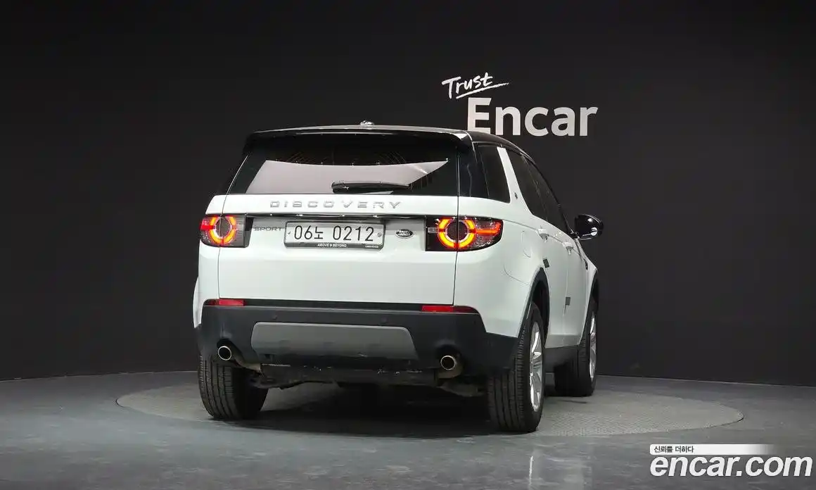 Land Rover Discovery Sport 2016 2.0 автомат (гидро), фото 4
