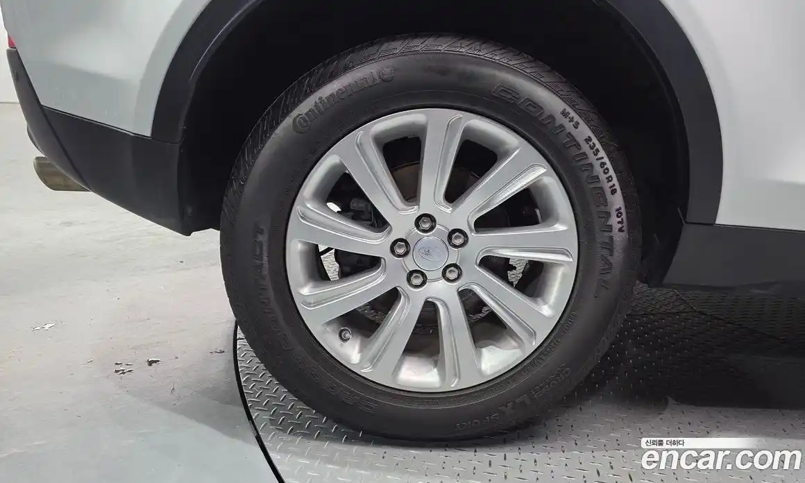 Land Rover Discovery Sport 2016 2.0 автомат (гидро), фото 5