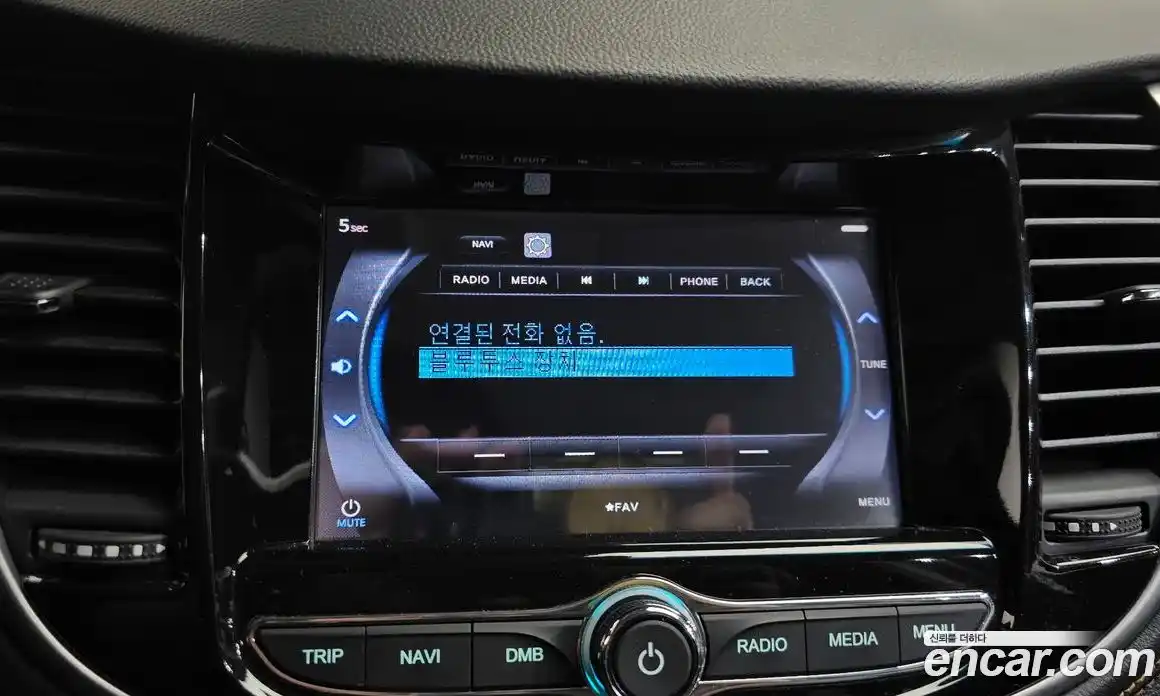 Chevrolet Trax 2018 1.6 автомат (гидро), фото 33