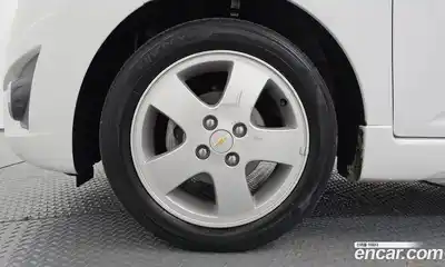 Chevrolet Spark 2012 1.0 автомат (гидро), миниатюра 5