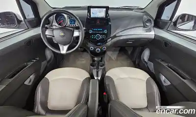 Chevrolet Spark 2012 1.0 автомат (гидро), миниатюра 7