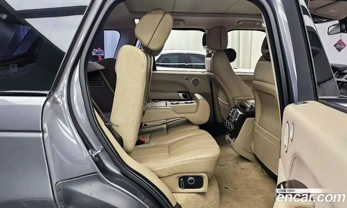 Land Rover Range Rover 2016 4.4 автомат (гидро), фото 12
