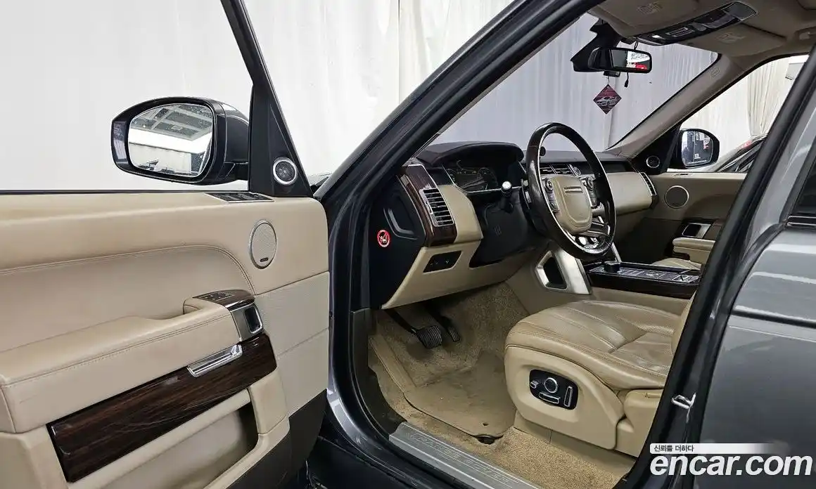 Land Rover Range Rover 2016 4.4 автомат (гидро), фото 10