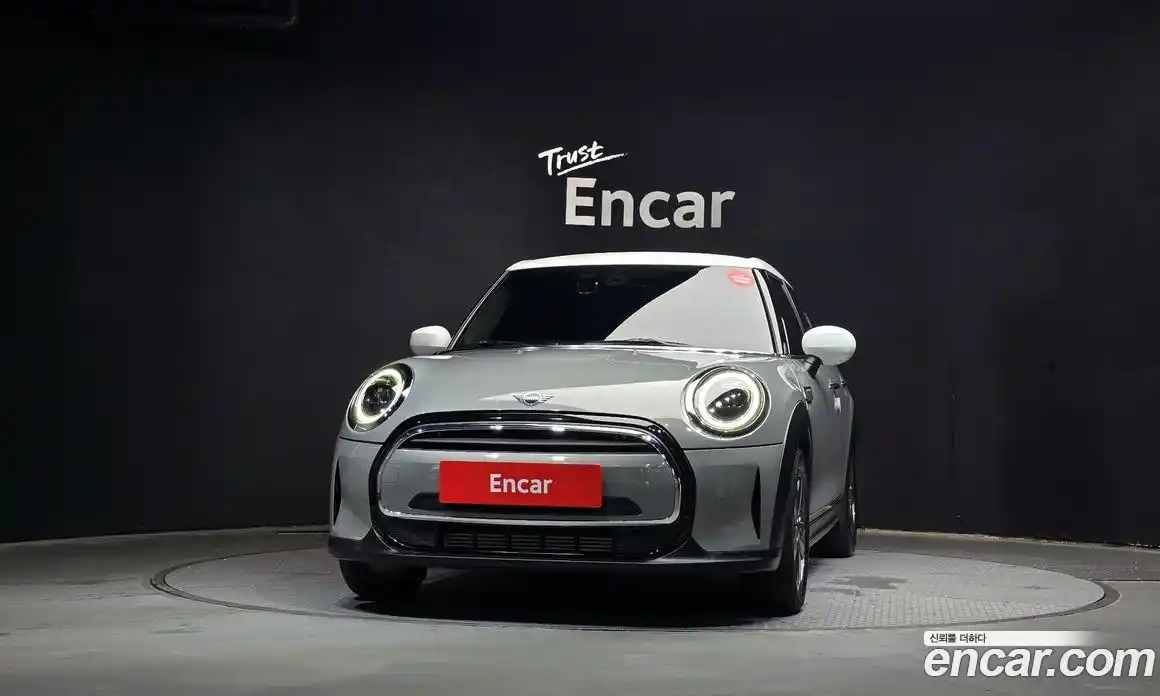 Mini Cooper 2022 1.5 автомат (гидро), фото 3