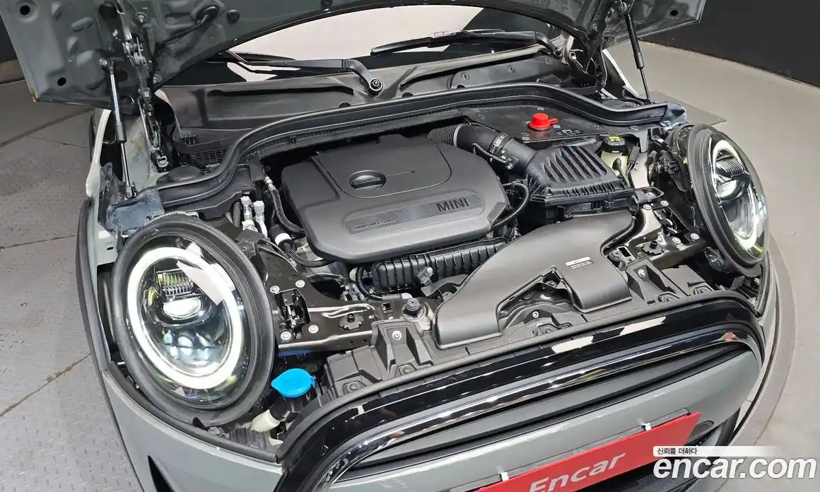 Mini Cooper 2022 1.5 автомат (гидро), фото 6