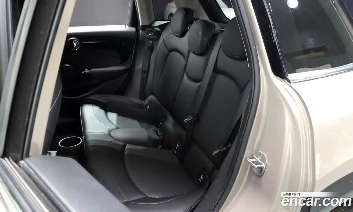 Mini Cooper 2021 1.5 автомат (гидро), фото 18