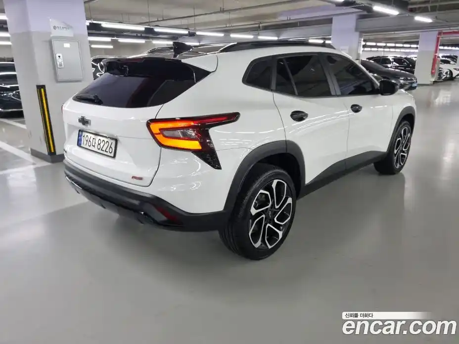 Chevrolet Trax 2024 1.2 автомат (гидро), фото 3