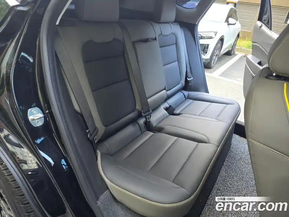 Chevrolet Trax 2023 1.2 автомат (гидро), фото 13