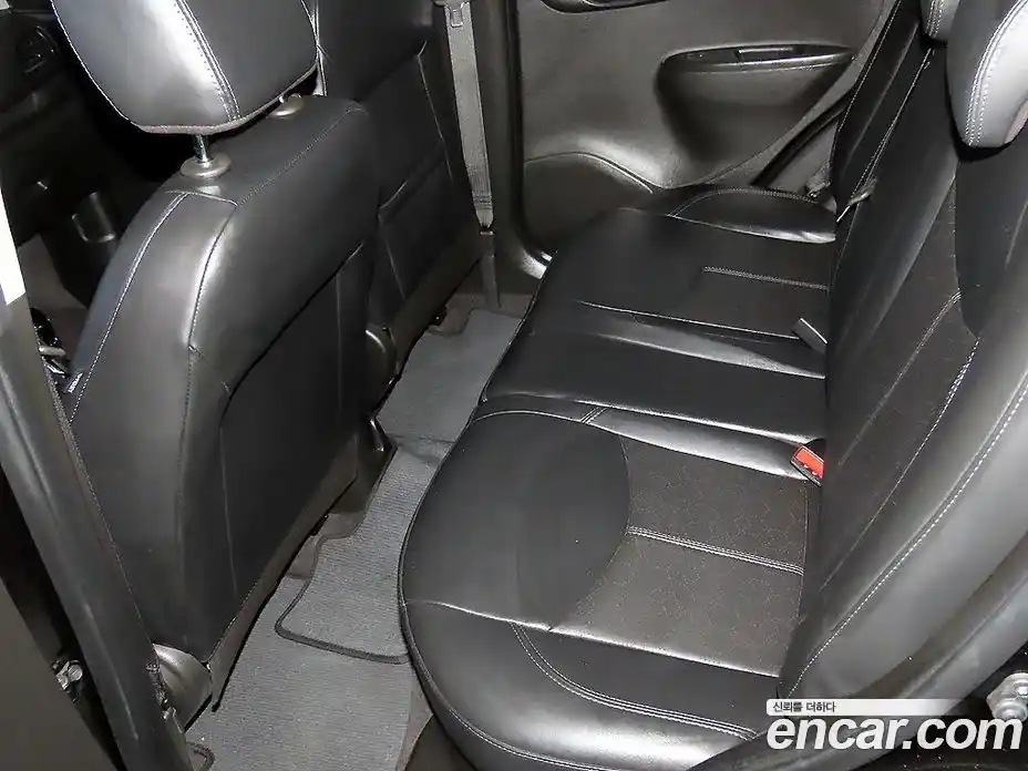 Chevrolet Spark 2017 1.0 автомат (гидро), фото 11
