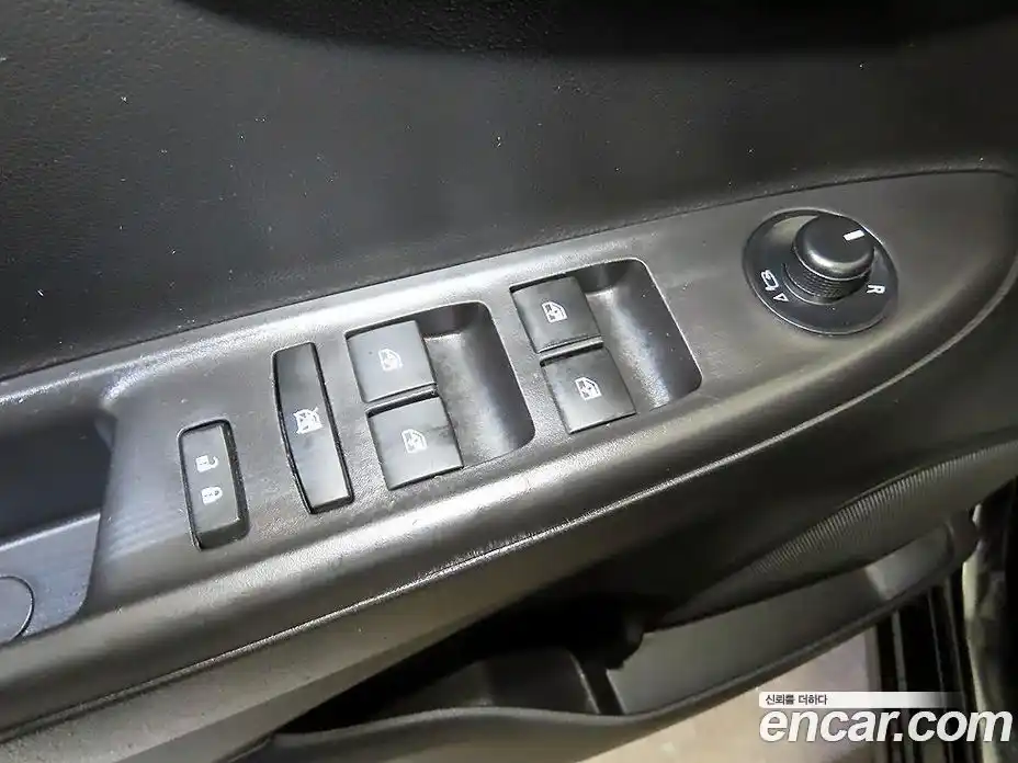 Chevrolet Spark 2017 1.0 автомат (гидро), фото 17