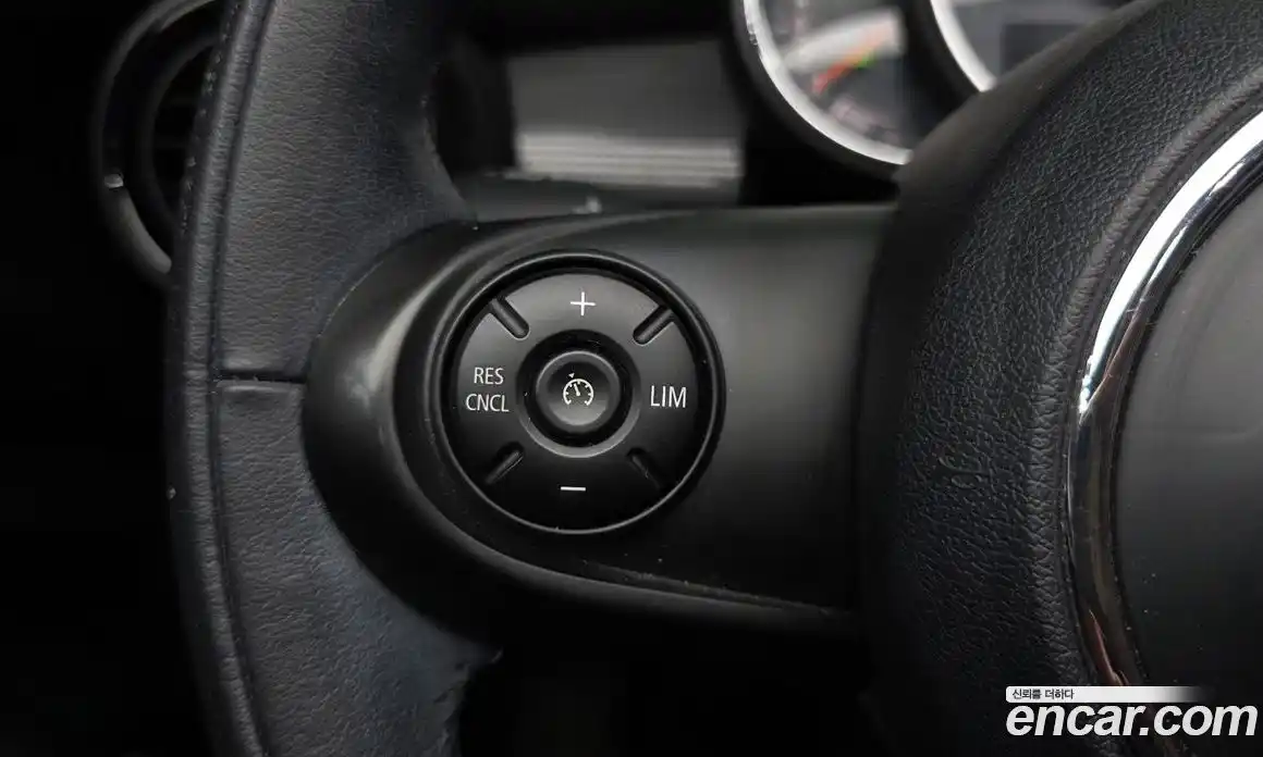 Mini Cooper Convertible 2017 1.5 автомат (гидро), фото 19