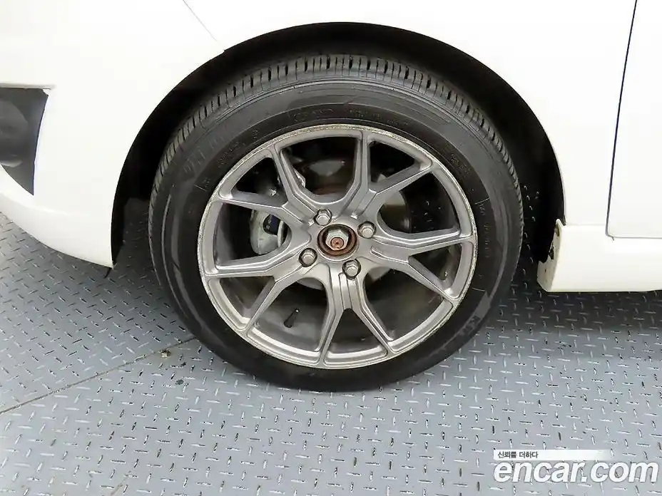 Chevrolet Spark 2012 1.0 автомат (гидро), фото 5