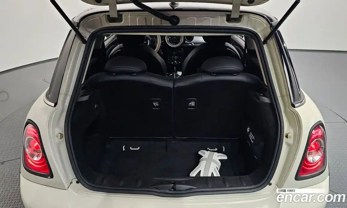 Mini Cooper 2012 1.6 автомат (гидро), фото 18