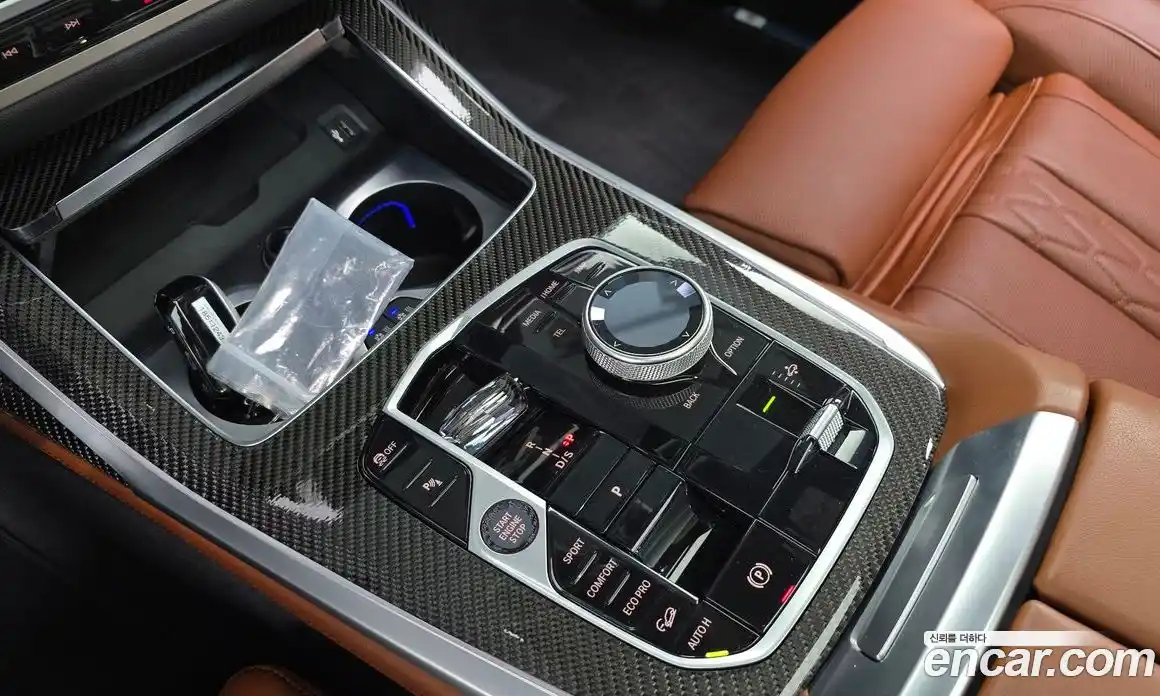 BMW X7 2025 3.0 автомат (гидро), фото 12