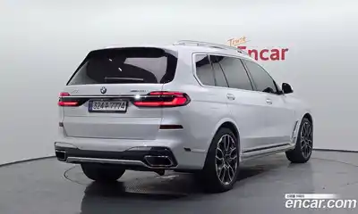 BMW X7 2025 3.0 автомат (гидро), миниатюра 2