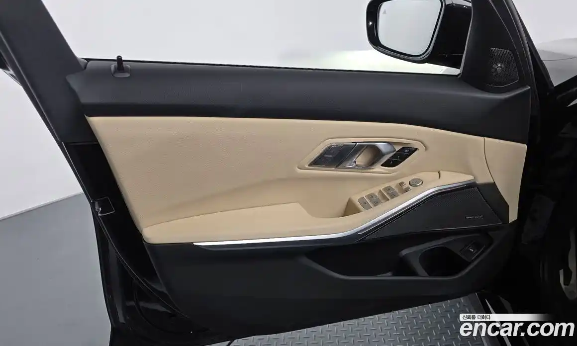 BMW 3 серия 2023 2.0 автомат (гидро), фото 14