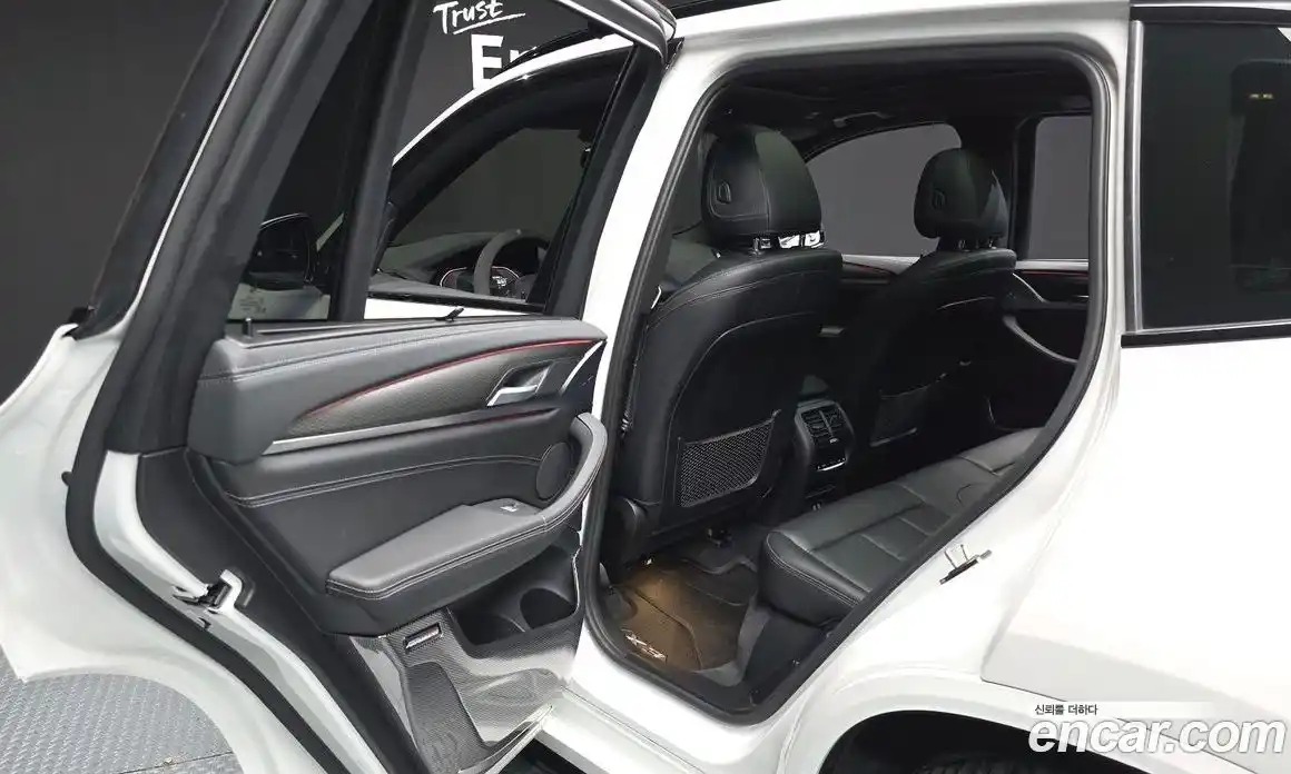 BMW X3 2024 2.0 автомат (гидро), фото 16