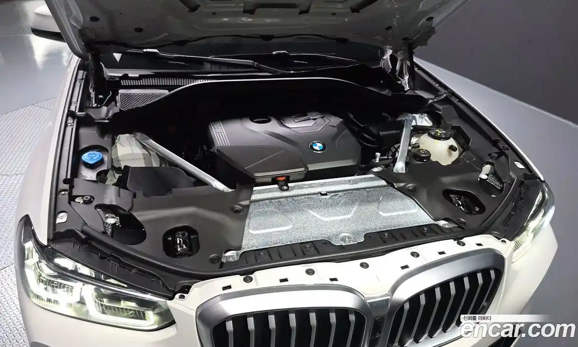 BMW X3 2024 2.0 автомат (гидро), фото 6