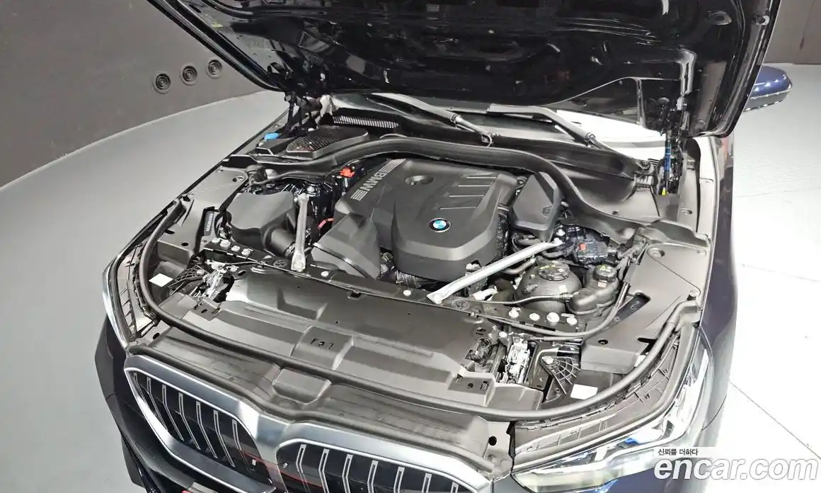 BMW 5 серия 2024 2.0 автомат (гидро), фото 6