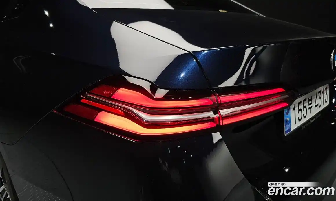 BMW 5 серия 2024 2.0 автомат (гидро), фото 9