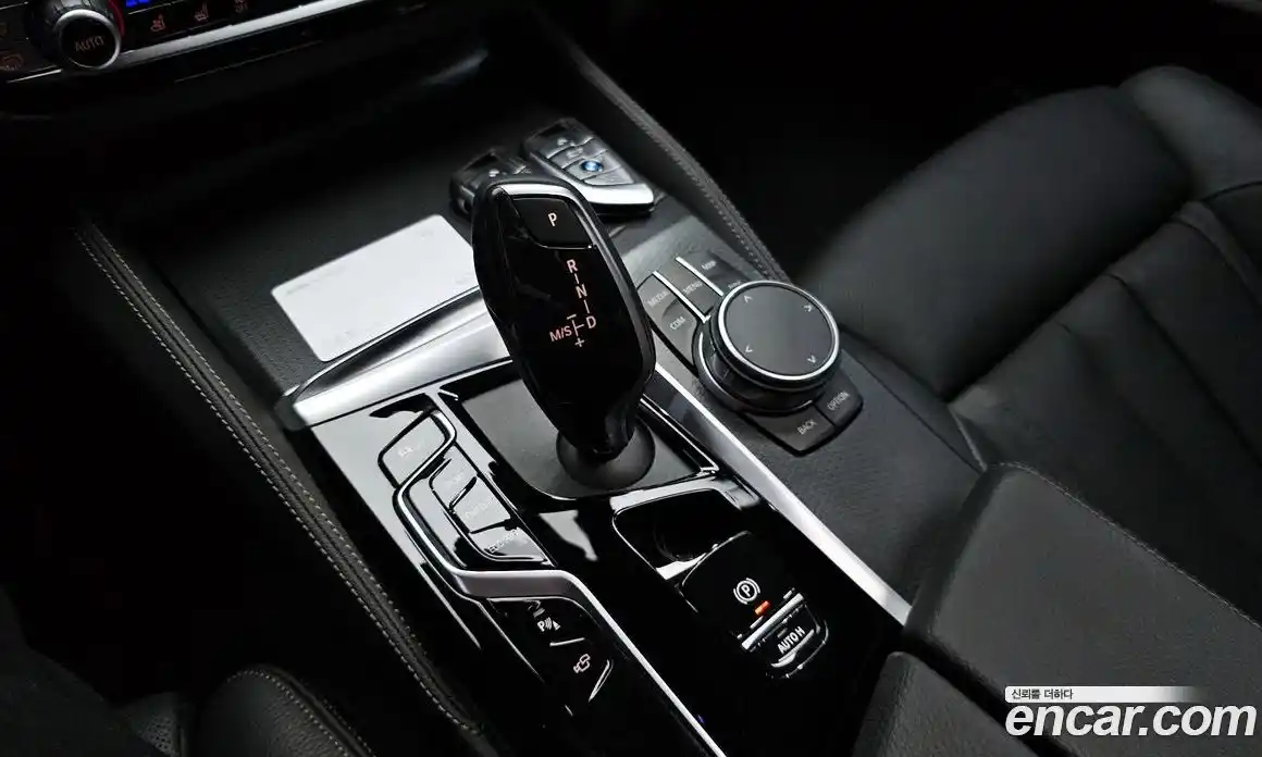 BMW 5 серия 2023 2.0 автомат (гидро), фото 12