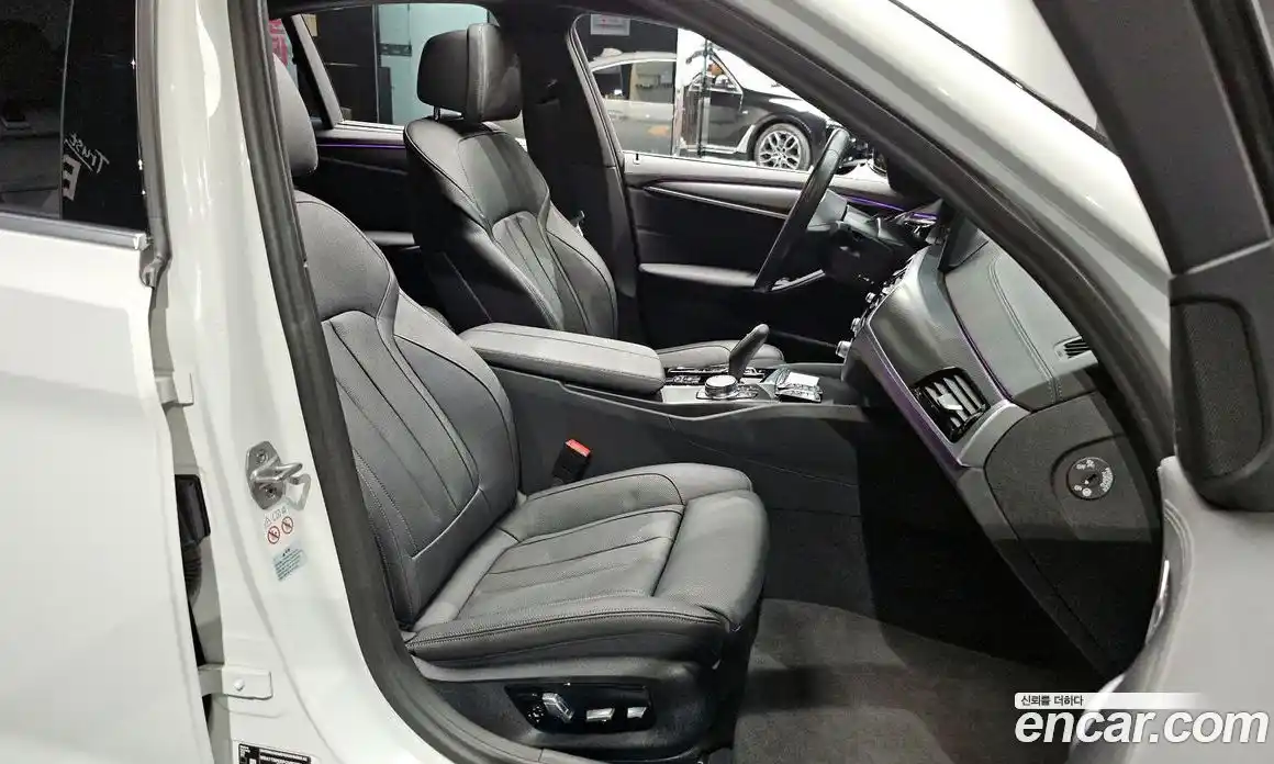BMW 5 серия 2023 2.0 автомат (гидро), фото 18