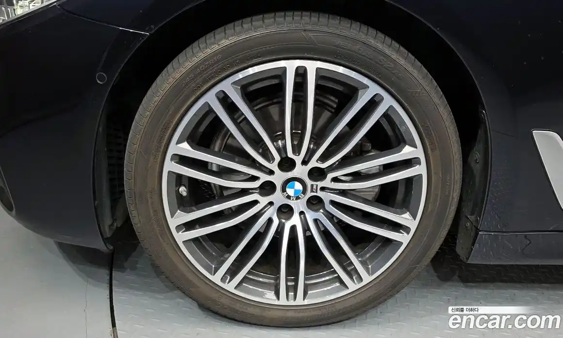 BMW 5 серия 2020 2.0 автомат (гидро), фото 5