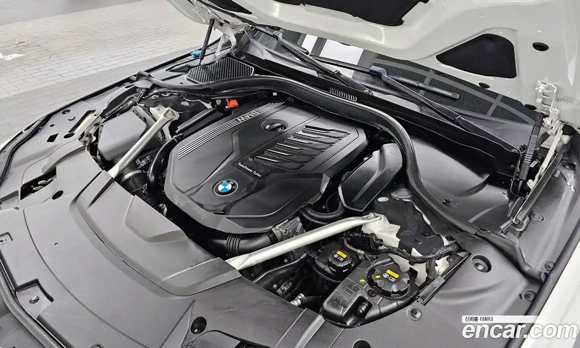 BMW 7 серия 2020 3.0 автомат (гидро), фото 6