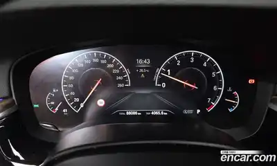 BMW 5 серия 2019 2.0 автомат (гидро), миниатюра 11