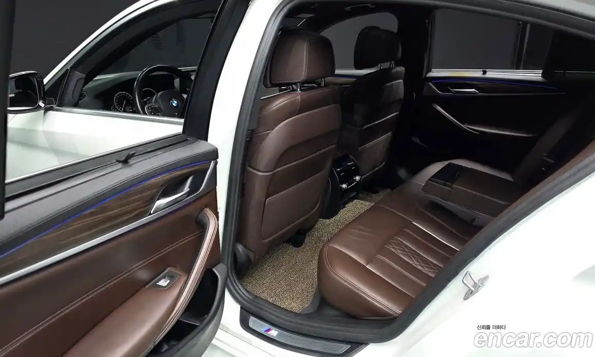 BMW 5 серия 2019 2.0 автомат (гидро), фото 17
