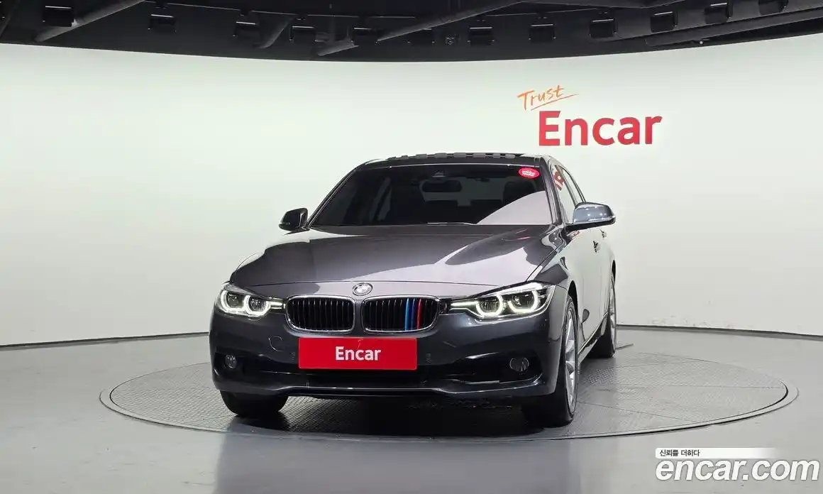 BMW 3 серия 2018 2.0 автомат (гидро), фото 3