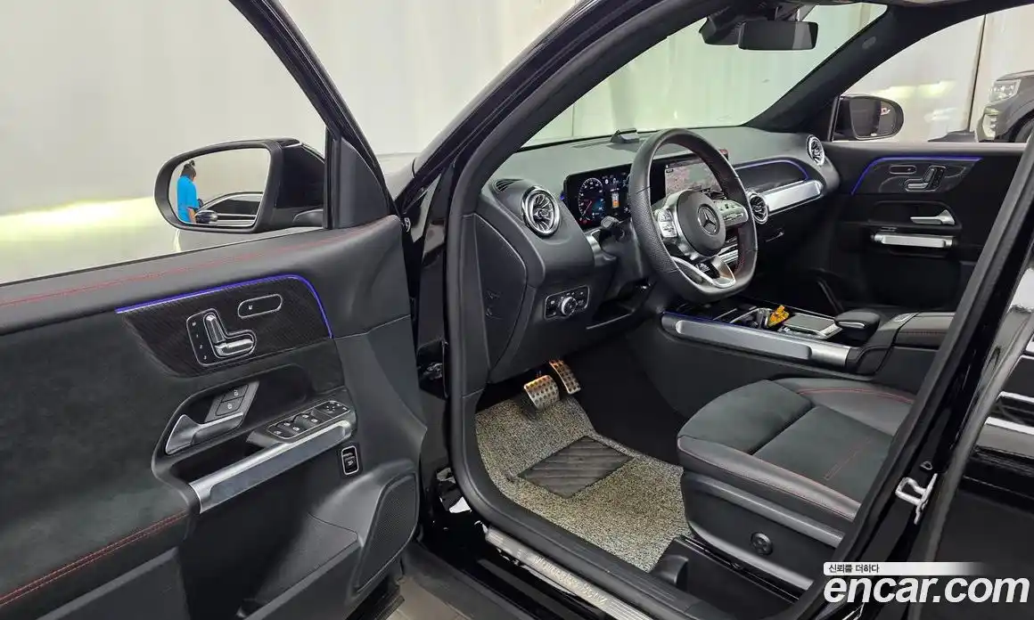 Mercedes-Benz GLB-Class 2023 2.0 гидро, фото 13