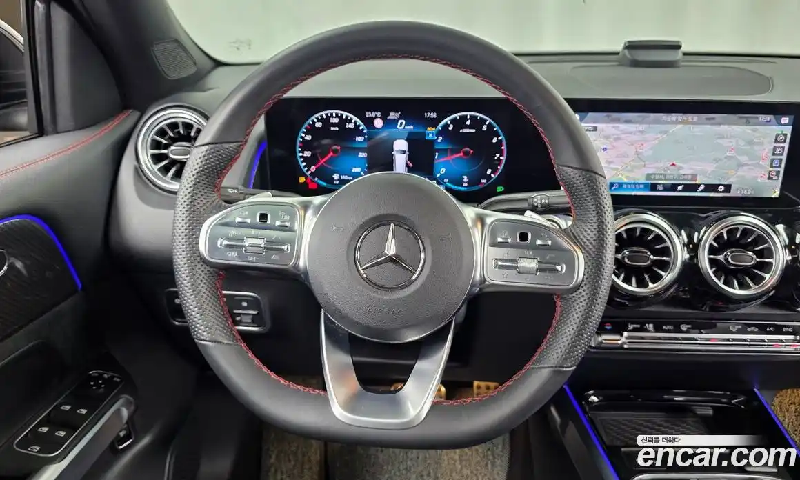 Mercedes-Benz GLB-Class 2023 2.0 гидро, фото 19