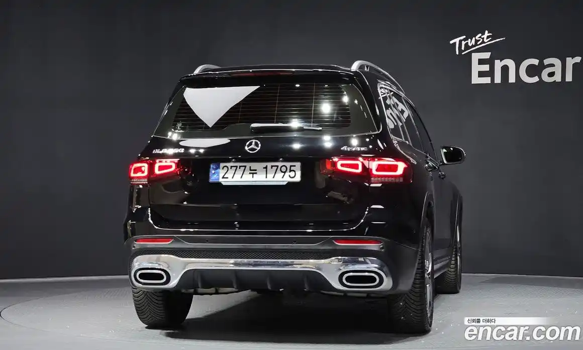 Mercedes-Benz GLB-Class 2023 2.0 гидро, фото 4