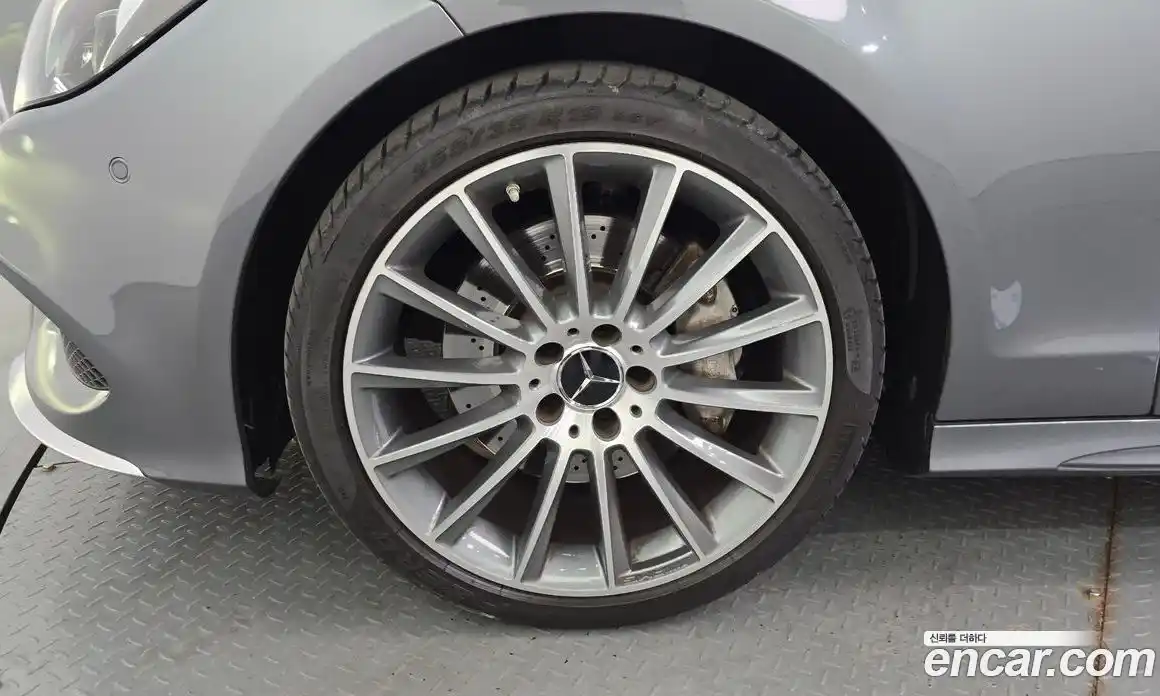 Mercedes-Benz CLS-Class 2017 3.0 гидро, фото 5 Mercedes-Benz CLS-Class 2017 3.0 гидро, фото 5