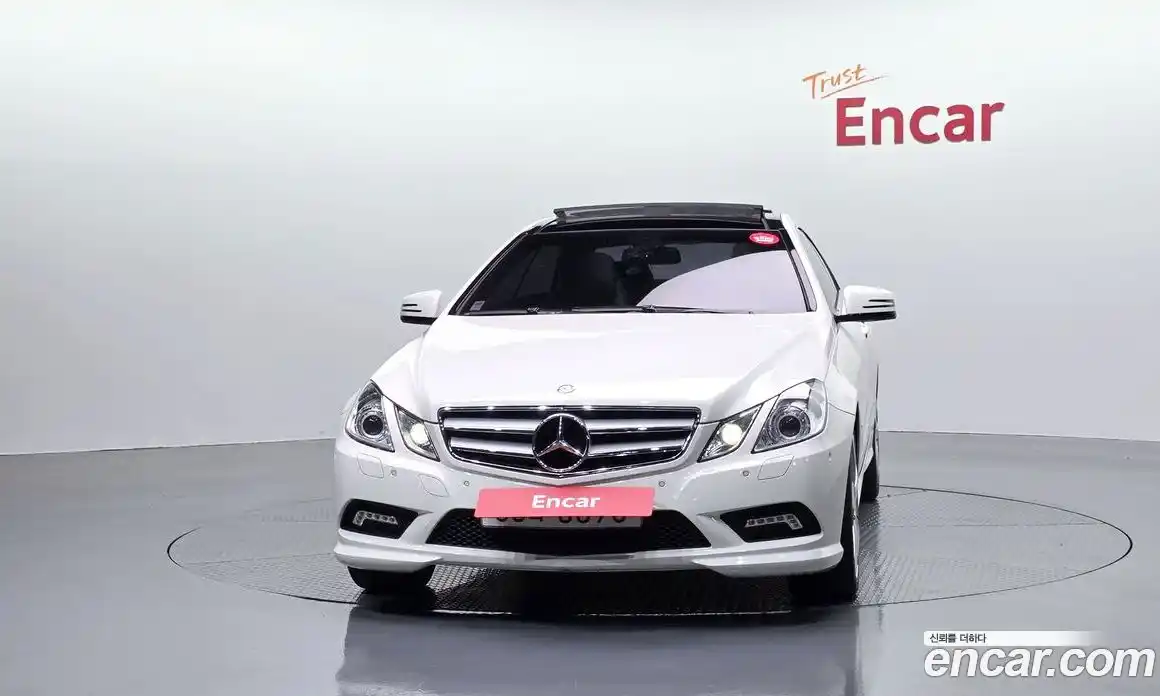 Mercedes-Benz E-Class 2011 3.5 автомат (гидро), фото 3