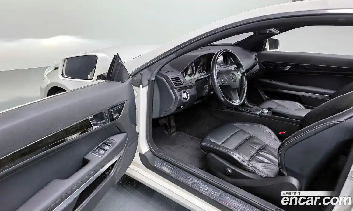 Mercedes-Benz E-Class 2011 3.5 автомат (гидро), фото 10