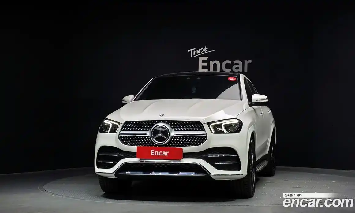 Mercedes-Benz GLE-Class 2021 2.9 гидро, фото 3 Mercedes-Benz GLE-Class 2021 2.9 гидро, фото 3