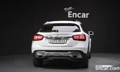 Mercedes-Benz GLA-Class 2018 2.0 гидро, миниатюра 3
