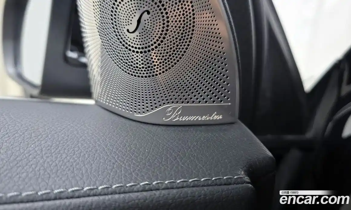 Mercedes-Benz GLC-Class 2023 2.0 гидро, фото 33