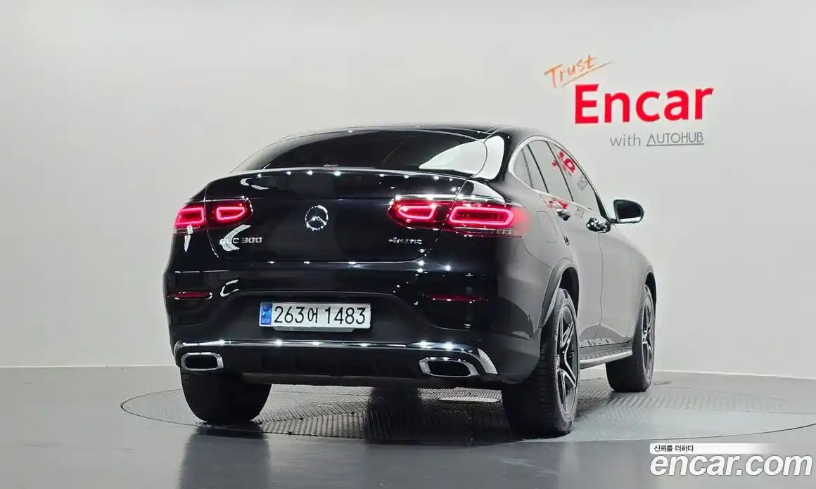 Mercedes-Benz GLC-Class 2023 2.0 гидро, фото 4